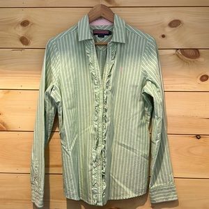 🐳 Vineyard Vines button down shirt